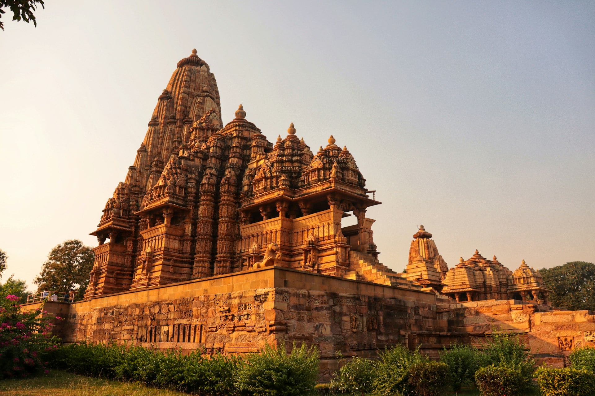 Khajuraho & Tiger Reserve Trail