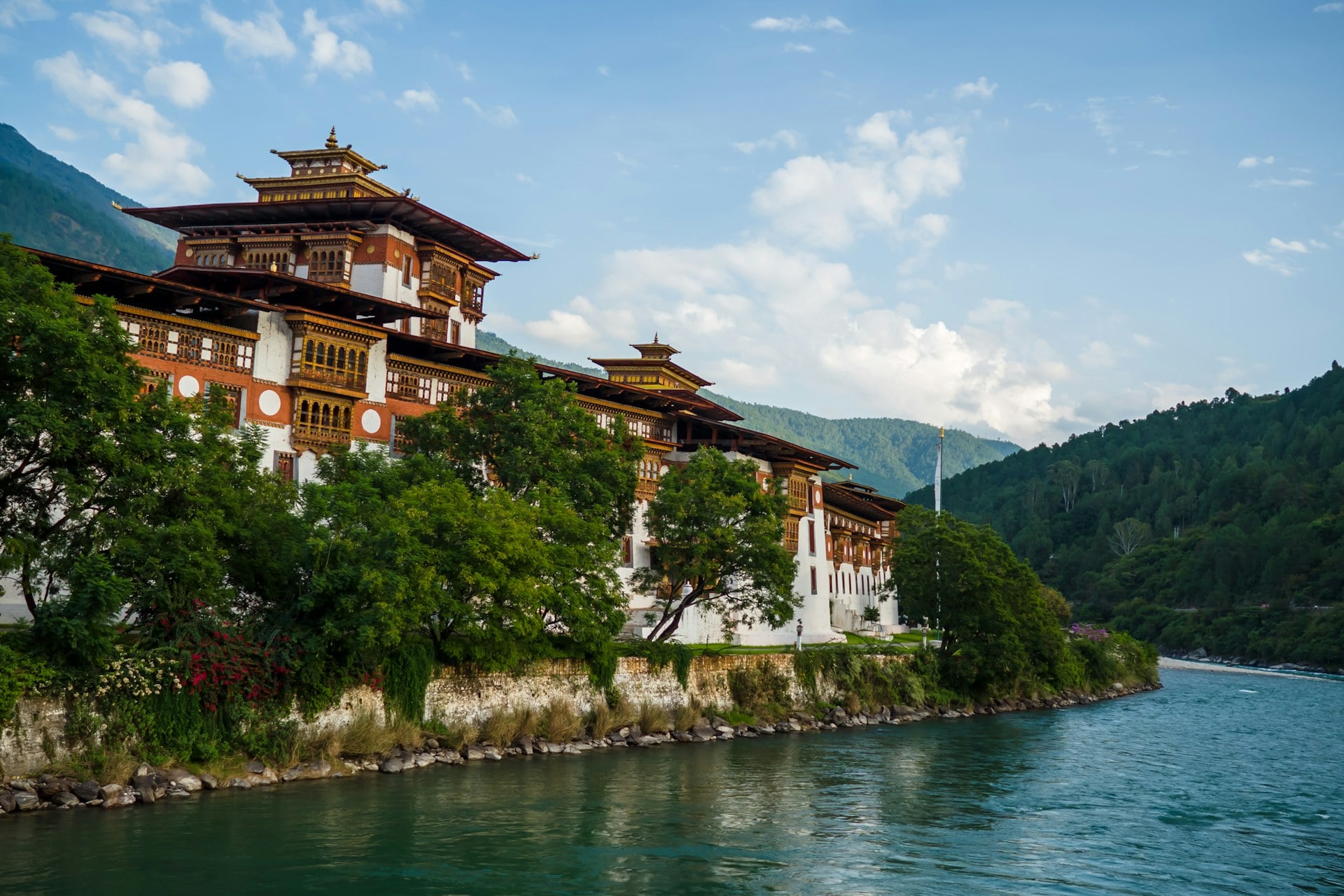 Thimphu, Wangdue / Punakha & Paro - Fly In & Fly Out