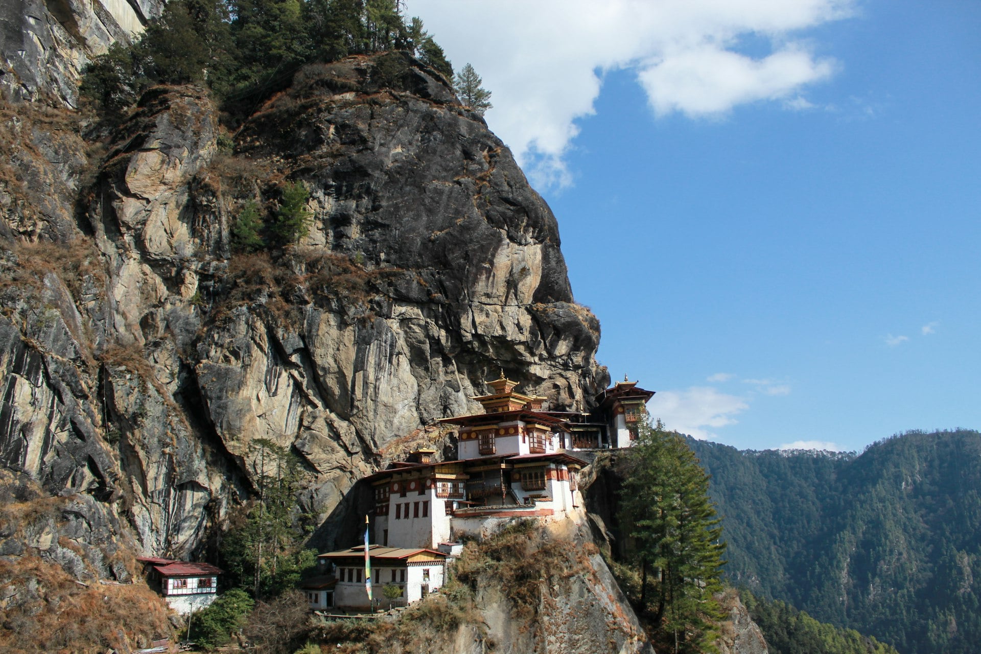 Phuensholing, Thimphu & Paro - Fly In & Fly Out