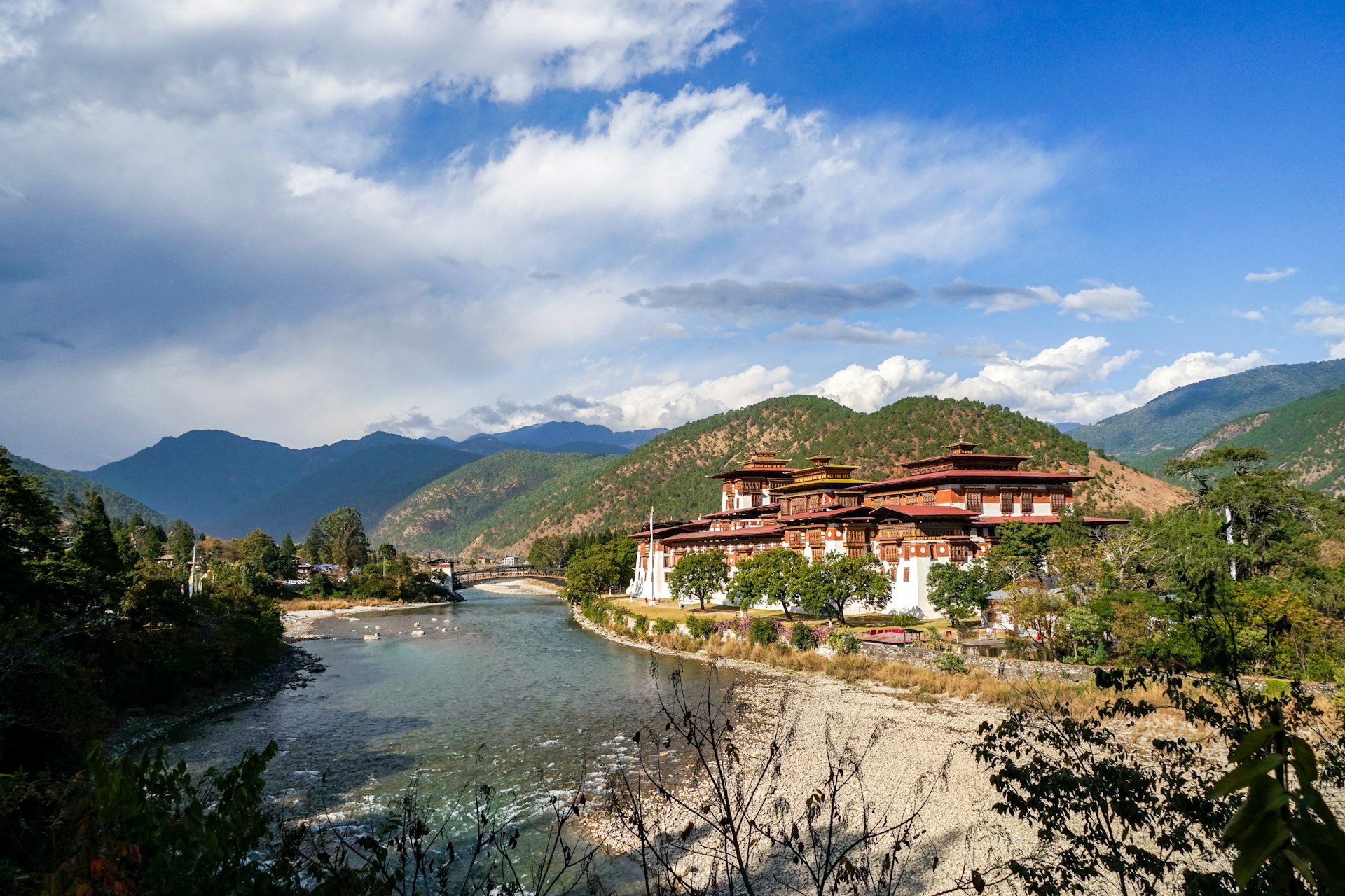 Thimphu, Wangdue / Punakha & Paro - Fly In & Fly Out